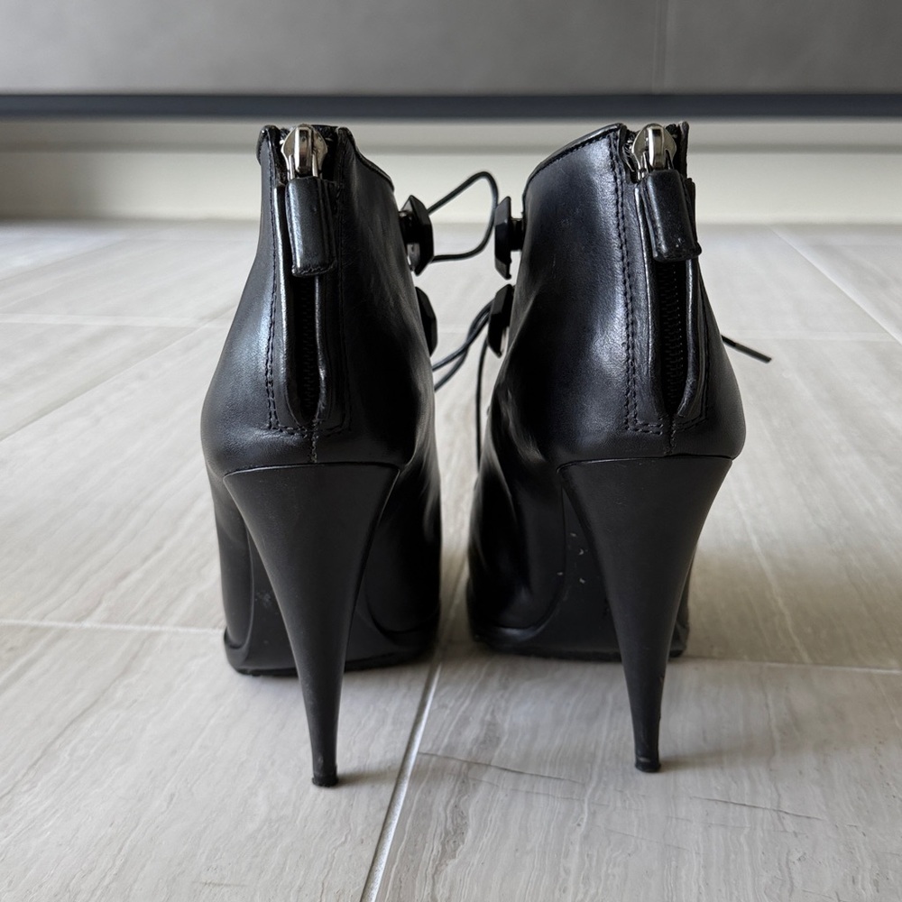 Givenchy Black Leather Lace-Up Pointed Toe Ankle Boots - Picture 4 of 6